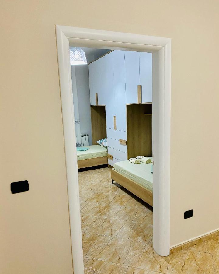 Holiday Apartment Вльора Екстер'єр фото